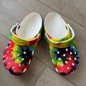 Kids Tie-Dye Crocs